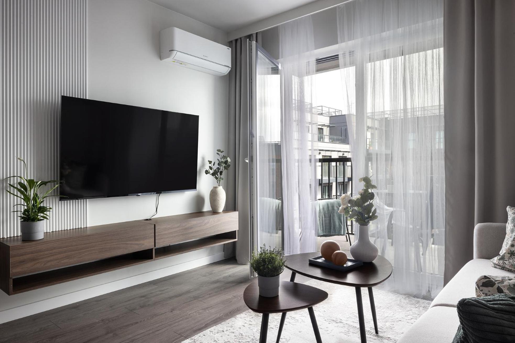 New #Madalinskiego57 - City Center, New Bulding, 2 Bedrooms, 2X Double Beds And A Fold-Out Sofa, Separate Kitchen, Air Conditioning, Balcony, Underground Parking, Self Check In 24H, Internet, Netflix, Coffee Machine, Washing Machine,1 Km To The Railw Wroclaw Luaran gambar